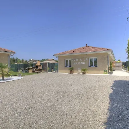 Pérouges, 3 Pièces, 6 Personnes - Fr-1-493-324 Appartement Pérouges